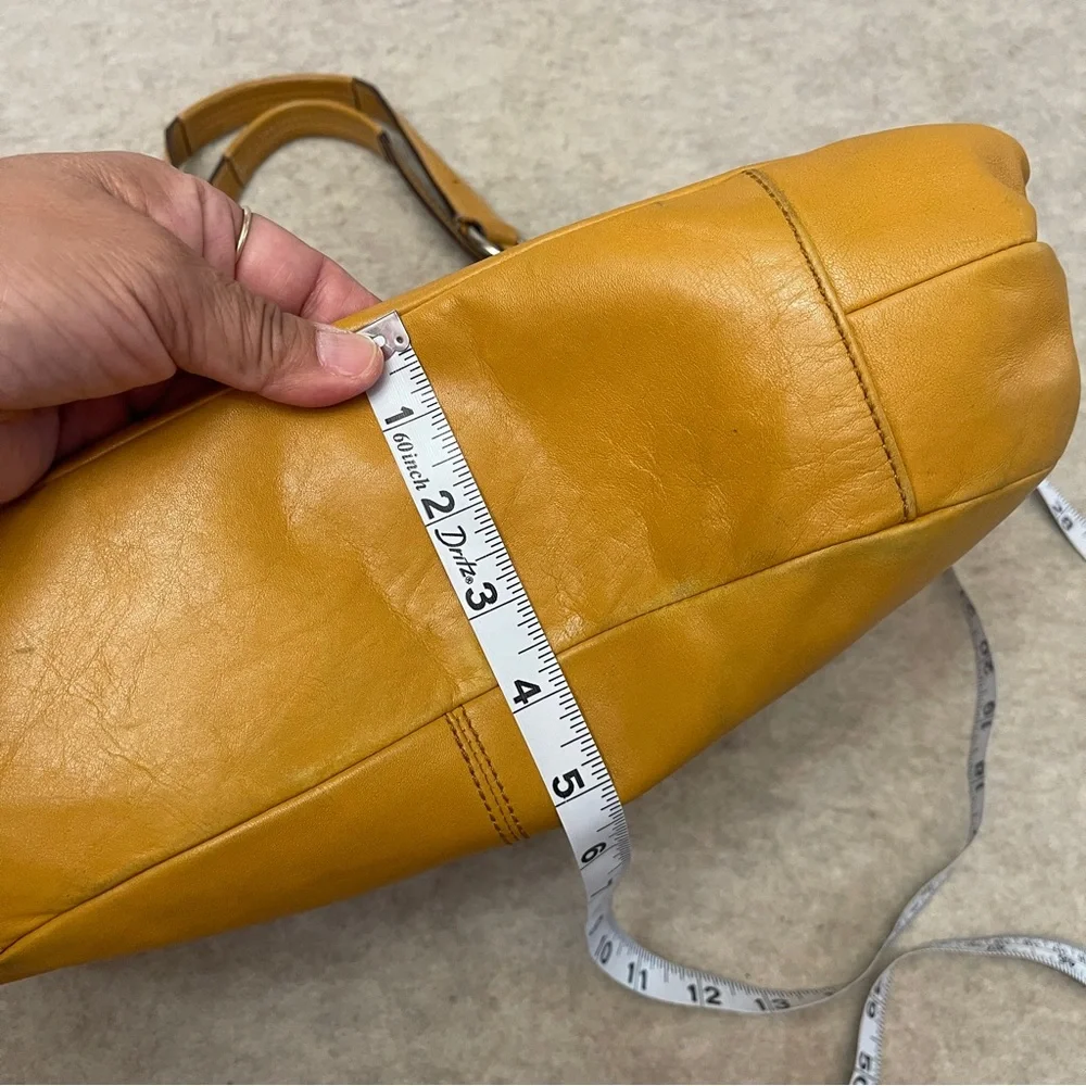 Coach Soho Lynn Y2K 2000s Mustard Yellow Silver Hardware Hobo Shoulder Bag Purse